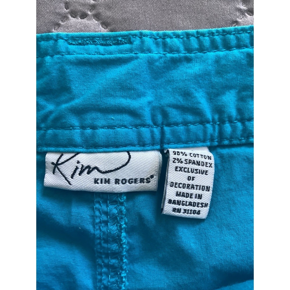 Kim Roger's Women's Blue Shorts Size 18 - Picture 3 of 4